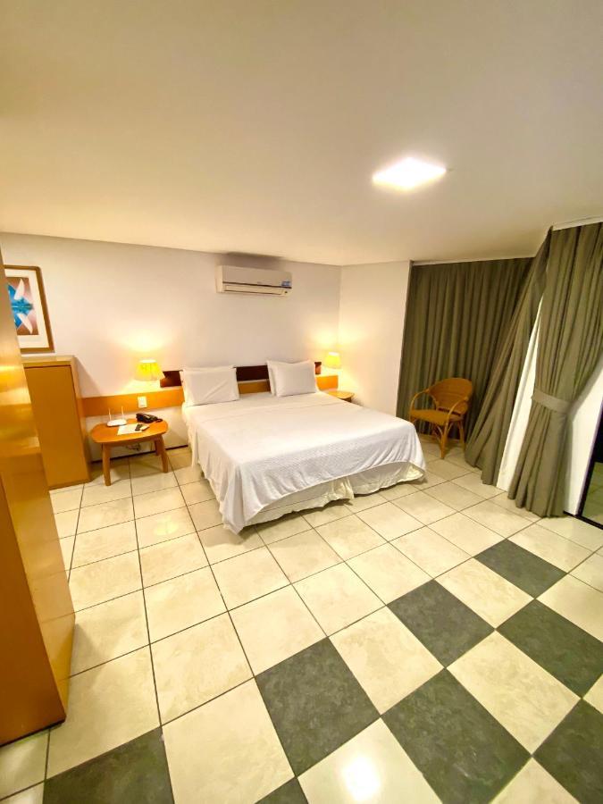 Aparthotel Iate Plaza By Diego Flats *